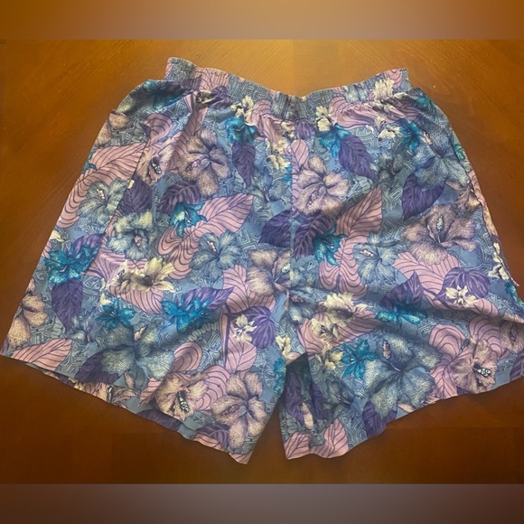 Grandma Core Shorts XL - Picture 2 of 10